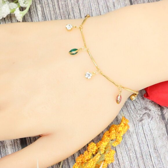 "Trendy Handmade Bracelet – A Stylish Gift for Women & Girls, MAR091995 - Picture 3 of 10